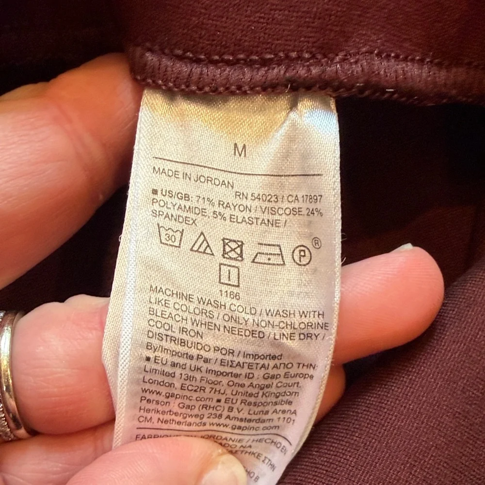 Banana Republic Pull On Burgundy Pants Size Medium C4-114